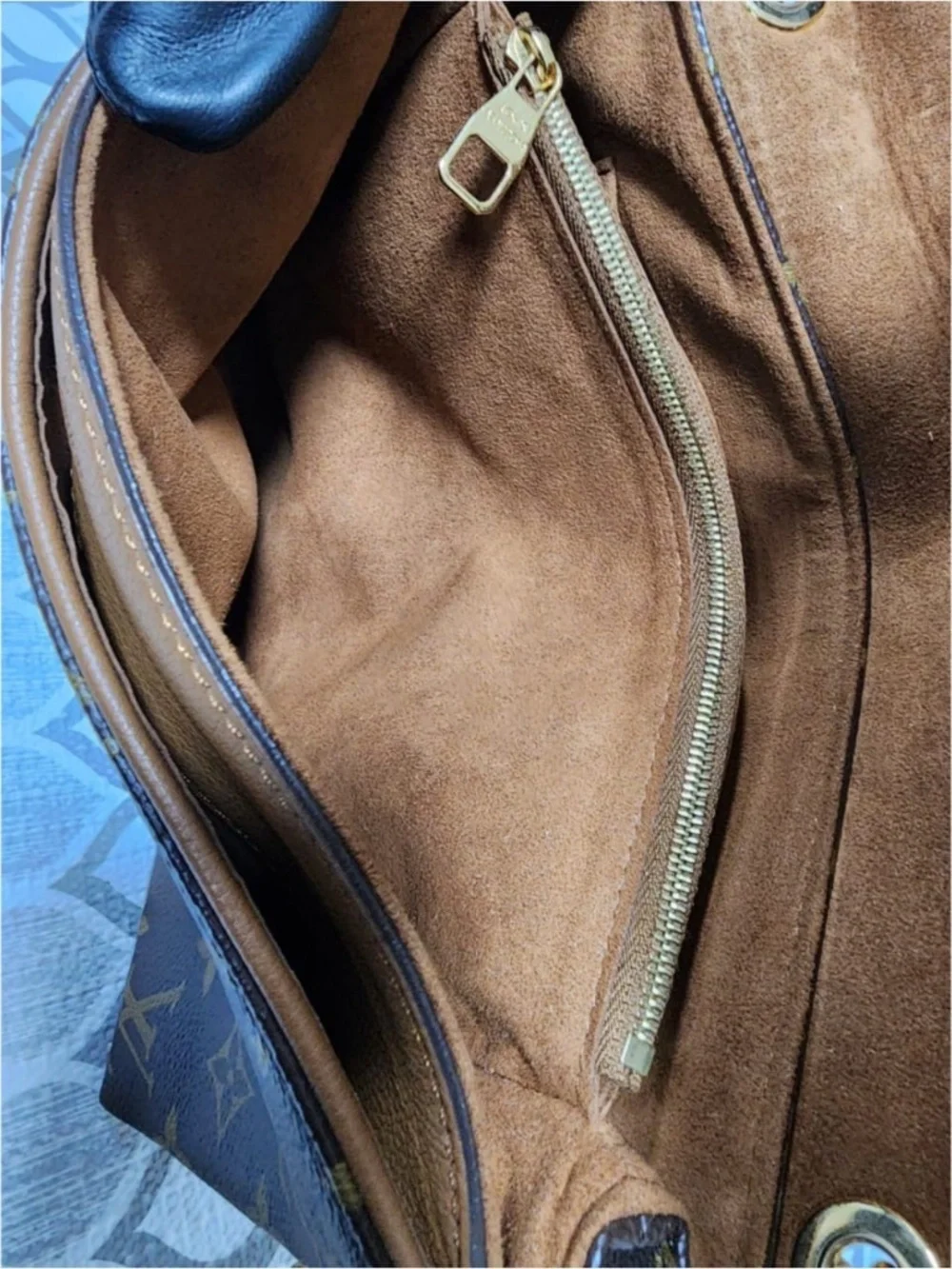 Authentic LOUIS VUITTON Havane Monogram Canvas Pallas Shoulder Bag Brown